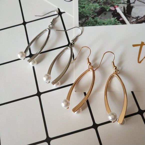 Faux Pearl Metal Drop Earrings - Picture 3 of 9